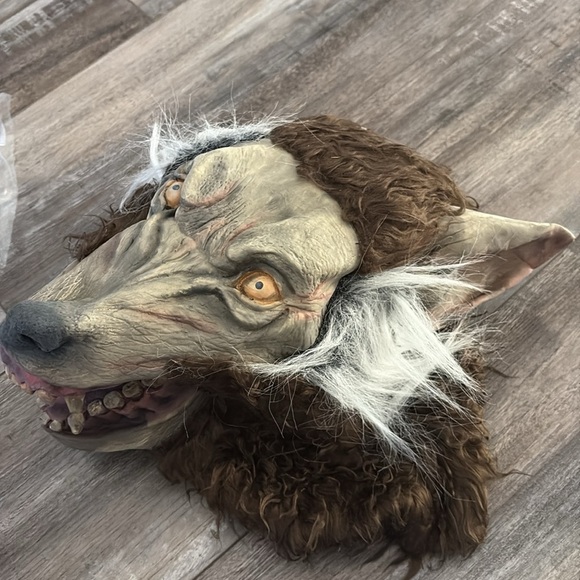 Scary Werewolf Mask Full Head Mask Adult Size Latex Face With Brown Fur Fangs - Picture 2 of 7